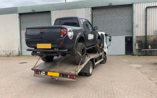   Khan Recovery LTD is a quick response service in Dagenham, London area. We provide recovery service in the Dagenham area 24/7. Now you do not need to be worried about your vehicle regarding recovery in our area. Unlike many other vehicle recovery companies, we provide recovery services at a very affordable price. We offer our services for small and heavy vehicles. 